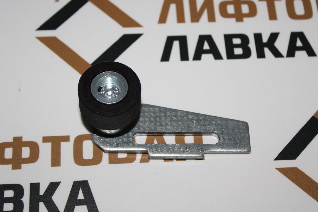Ролик замка двери с кронштейном KM603150G04 KONE