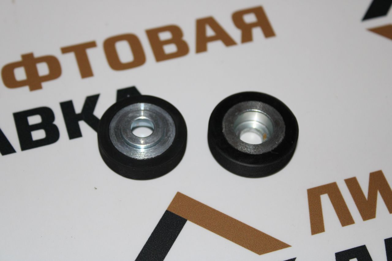 Ролик дверей D=33, W=9мм KM89639G02 KONE