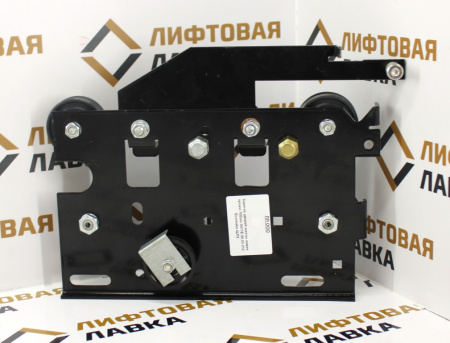 Каретка дверей шахты левая проем 700мм 0411Е.06.05.010 Ecomaks ЩЛЗ